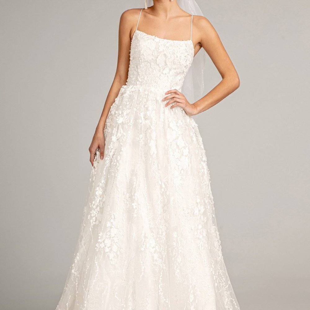 WHITE Floral Embroidered Lace-Up Mesh Wedding Gown w/ Sweetheart Neckline GL1985